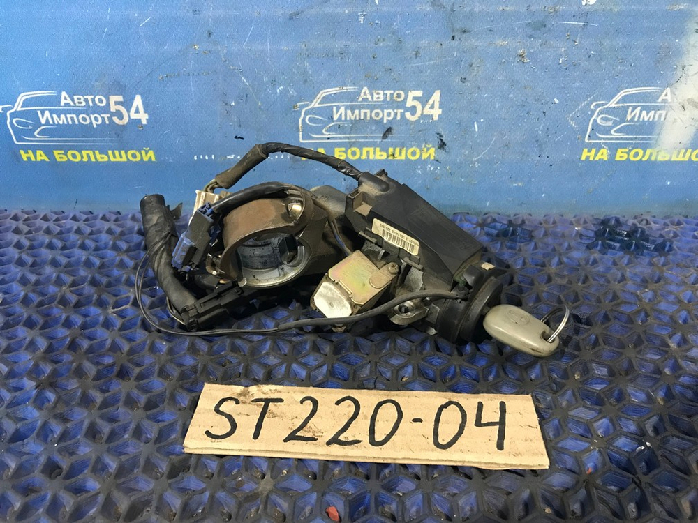 Замок зажигания TOYOTA AVENSIS 2001