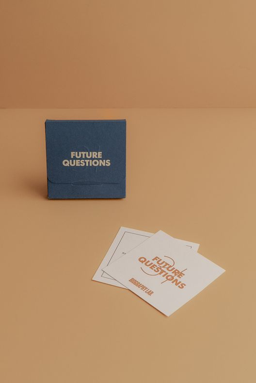 Набор карточек «31 вопрос будущего» / Biography Lab