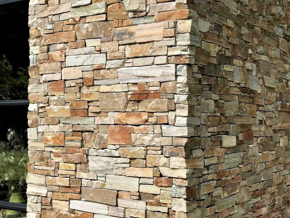 Натуральный камень Кварцит бежевый Pharaon 200x550x20-40 Грубый камень