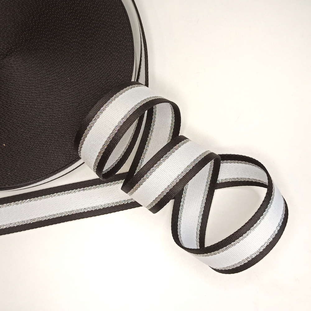 Стропа Черно-белый люрекс 4см