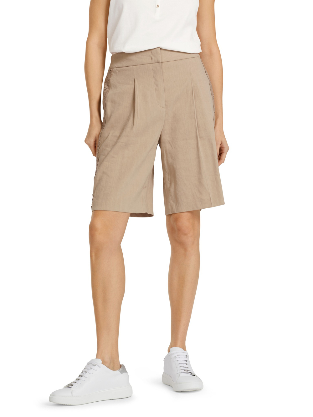 Шорты женские MARCCAIN