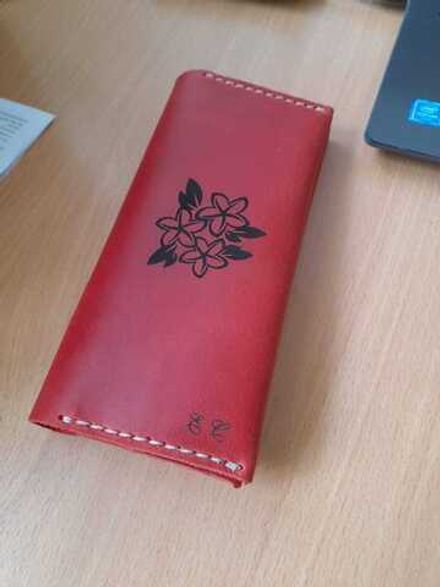 Лазерная гравировка на коже