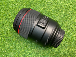 Canon EF 85mm 1.4L IS USM