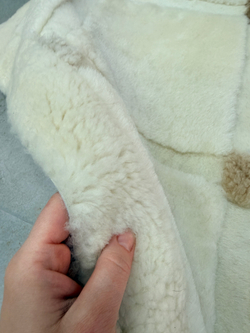 Ковер прямоугольный натуральный мех овчина, 210 х 170 см.