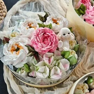 Зефирные цветы в тубусе «Зайка» / 25 см