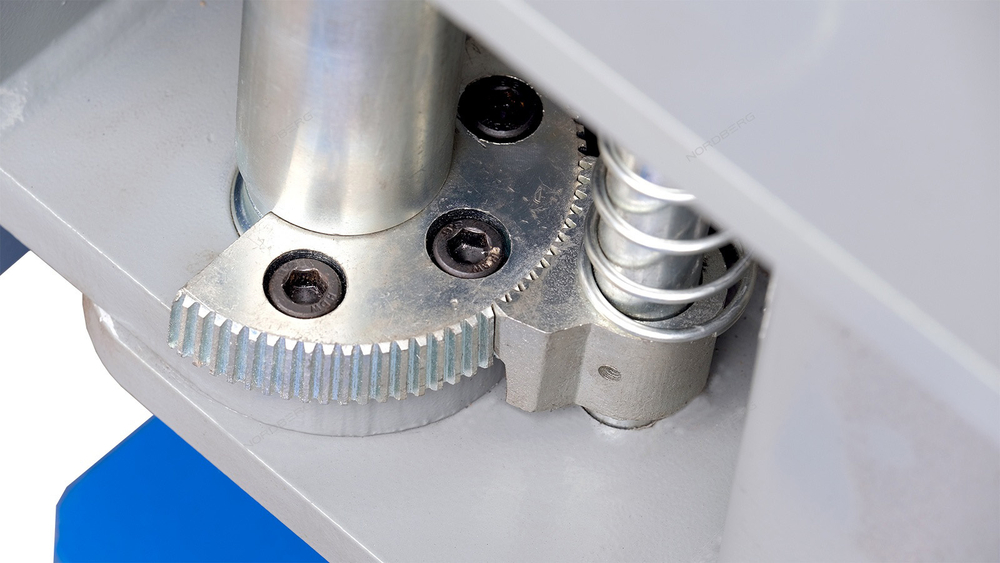 NORDBERG (N4120B-4B) Подъемник двухстоечный 380В, г/п 4т