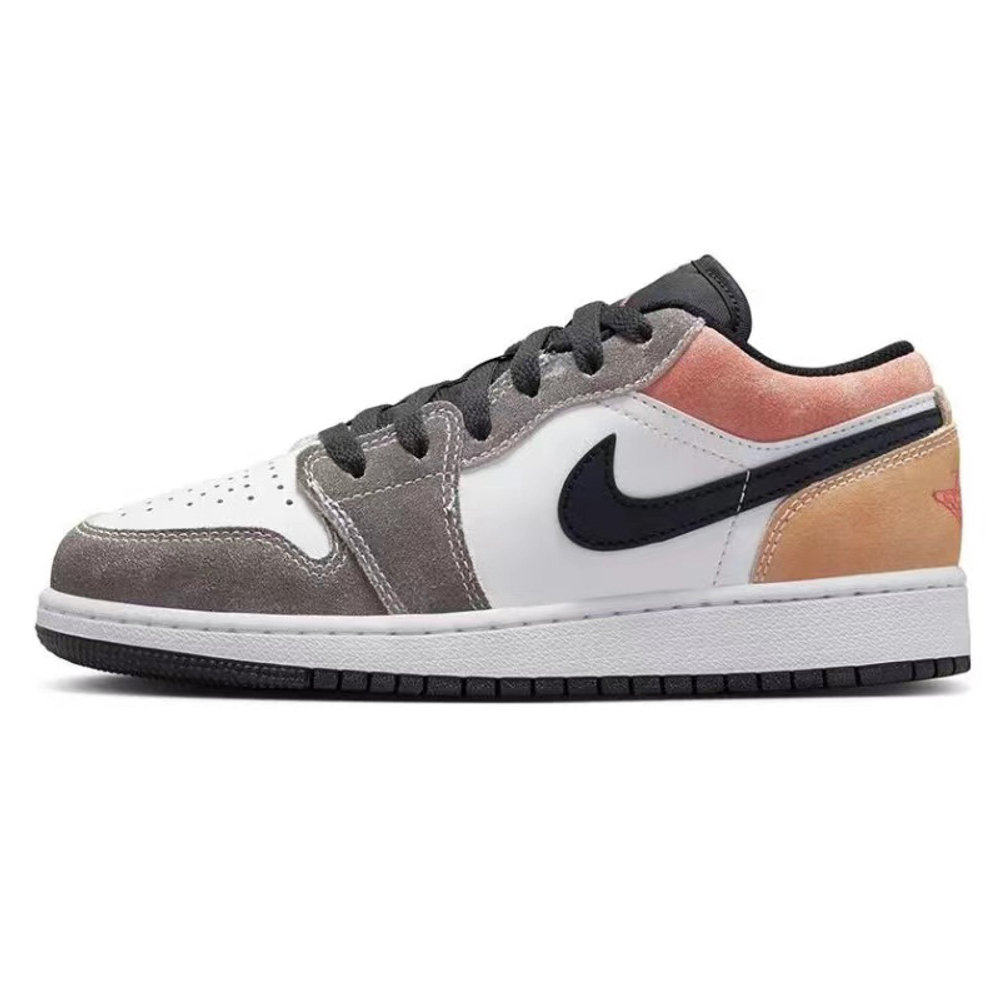 Кроссовки Jordan Air Jordan 1 Low GS (Подростковая размерная сетка)
