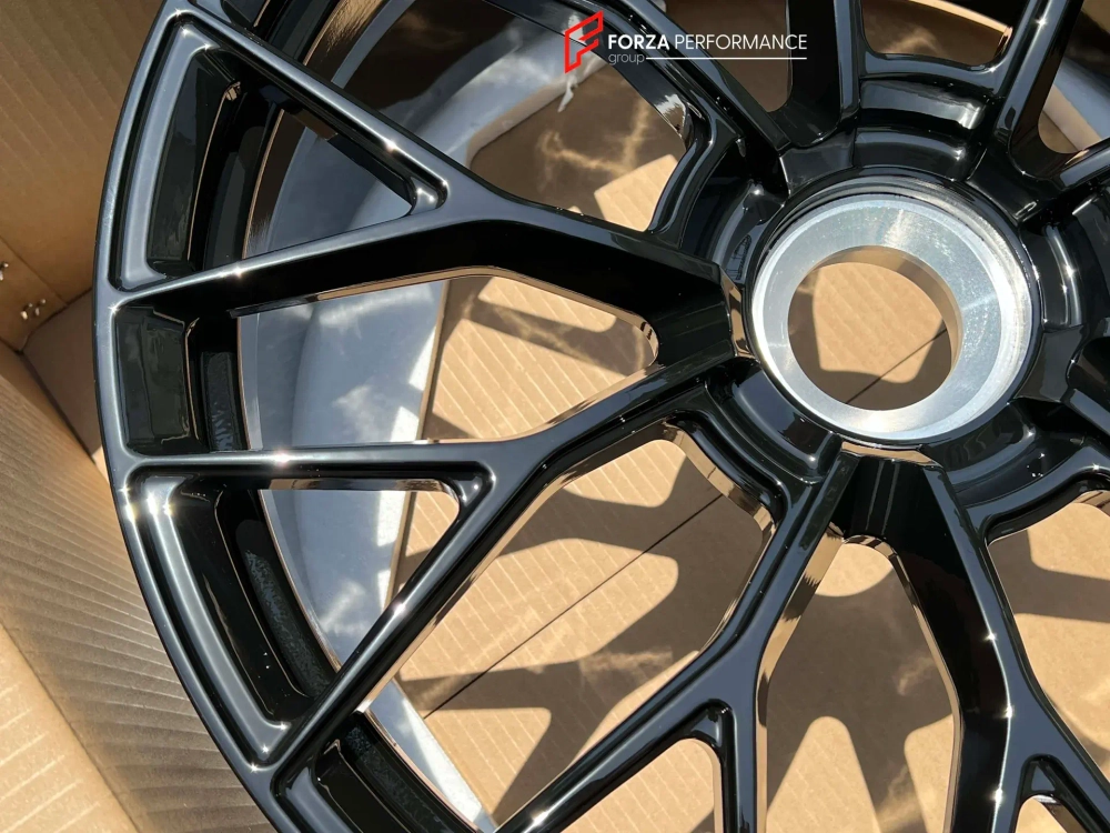 КОВАНЫЕ ДИСКИ ДЛЯ LAMBORGHINI AVENTADOR LP750/LP770 SVJ ЛАМБОРГИНИ