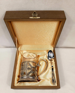 Подстаканник "Подарок строителю" с эмалью в подарочном футляре