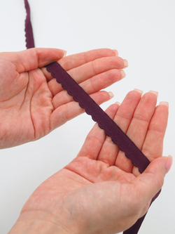 Резинка отделочная слива ширина 12 мм с учетом фестона