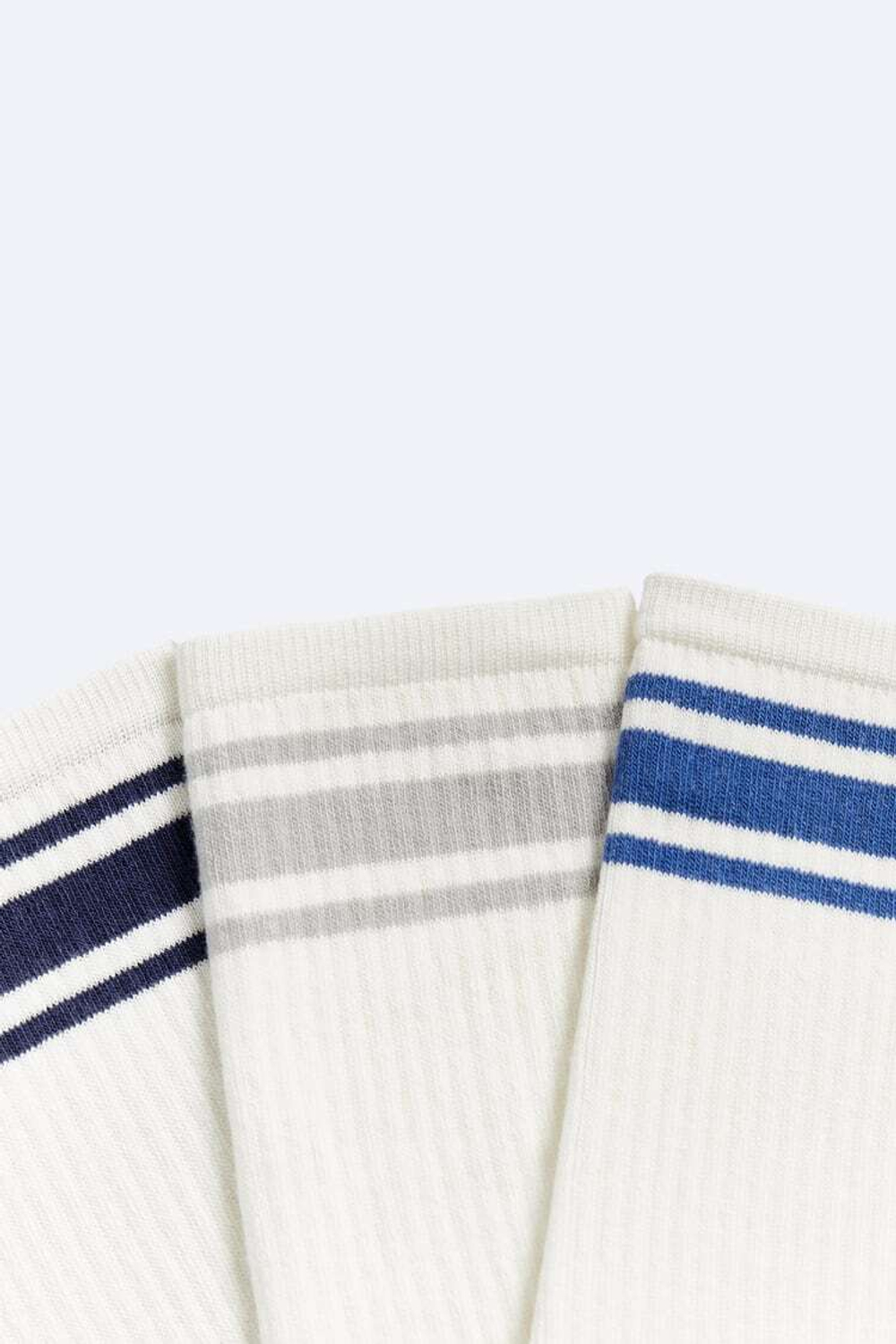 ZARA НАБОР ИЗ 3 ПАР НОСКОВ В ПОЛОСКУ, ЖЕЛТОВАТО-БЕЛЫЙ