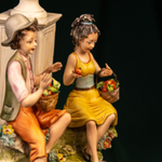 Фарфоровая мануфактура Capodimonte «Сбор урожая яблок»