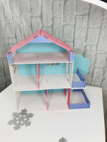 Домик для кукол 3-х этажный ДЕРЕВЯННЫЙ окрашенный Арт. ДО-0017