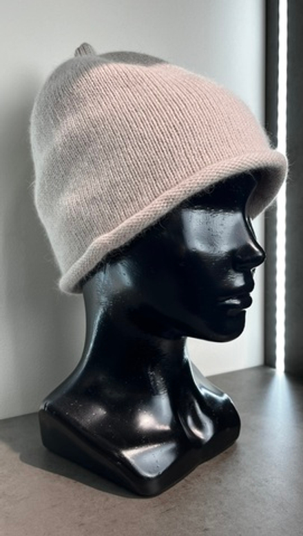 Софи шапка енот