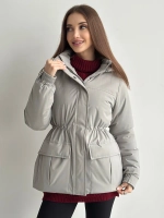 Куртка демисезонная с капюшоном