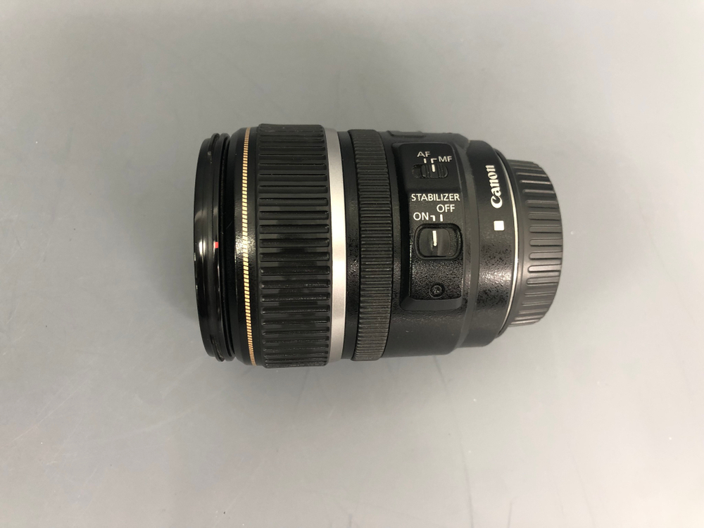 Canon EF-S 17-85mm 4-5.6 IS USM