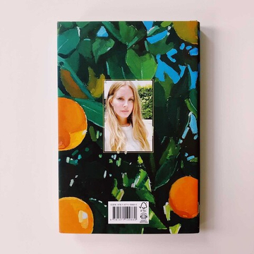 Violet bent backwards over the grass (Lana Del Rey)