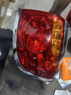 Задние фонари Buick Enclave оригинал