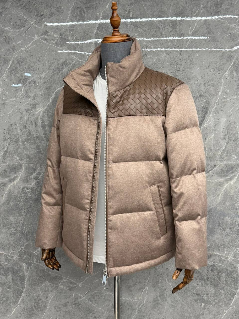 Пуховик Bottega Veneta