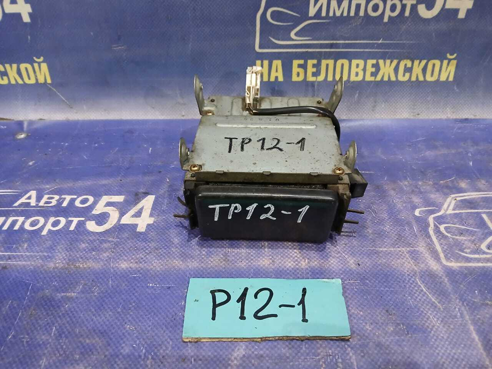 Пепельница NISSAN PRIMERA 2001