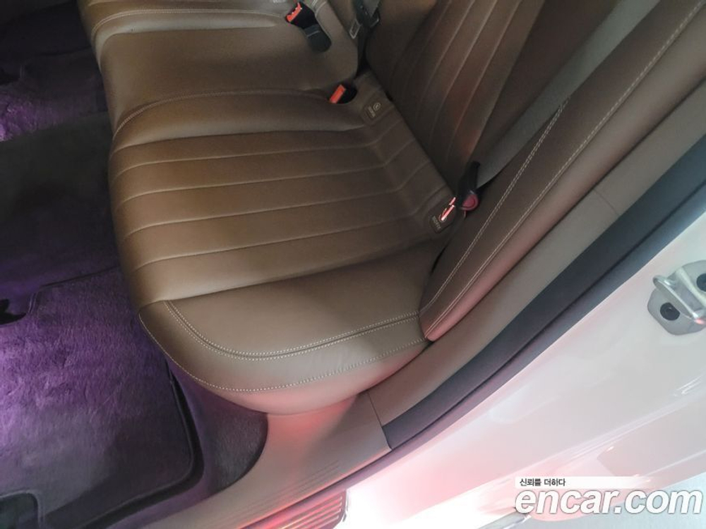 Mercedes-Benz E-Class W213 E300 4MATIC Exclusive (12.2019)