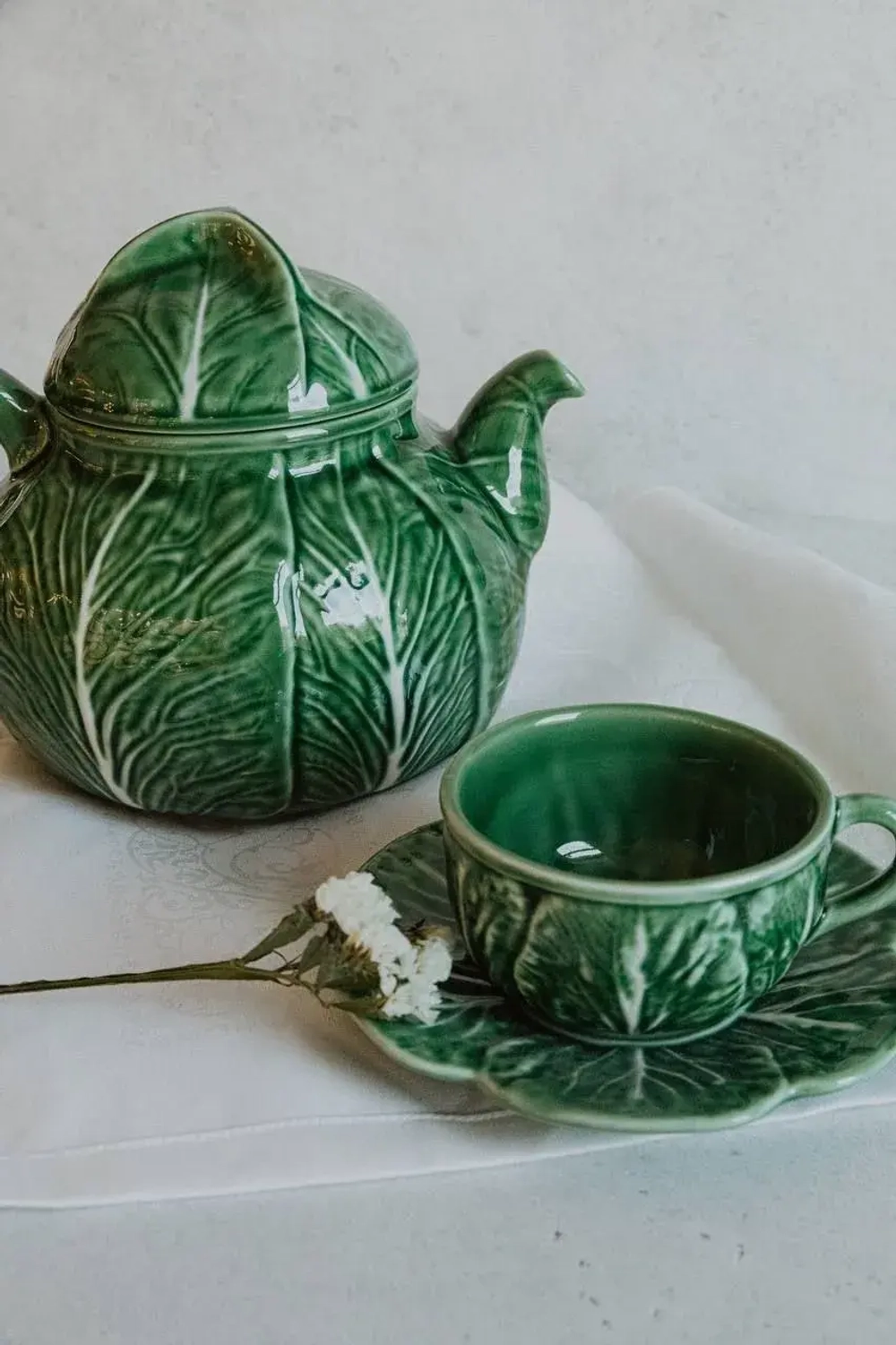 Чайная чашка с блюдцем Cabbage (300 мл)