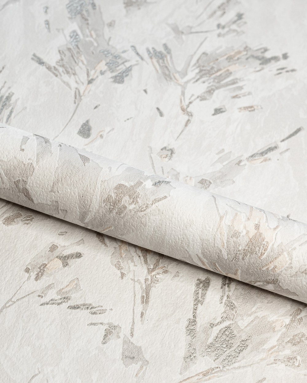 Лия - 12 белая с перламутром