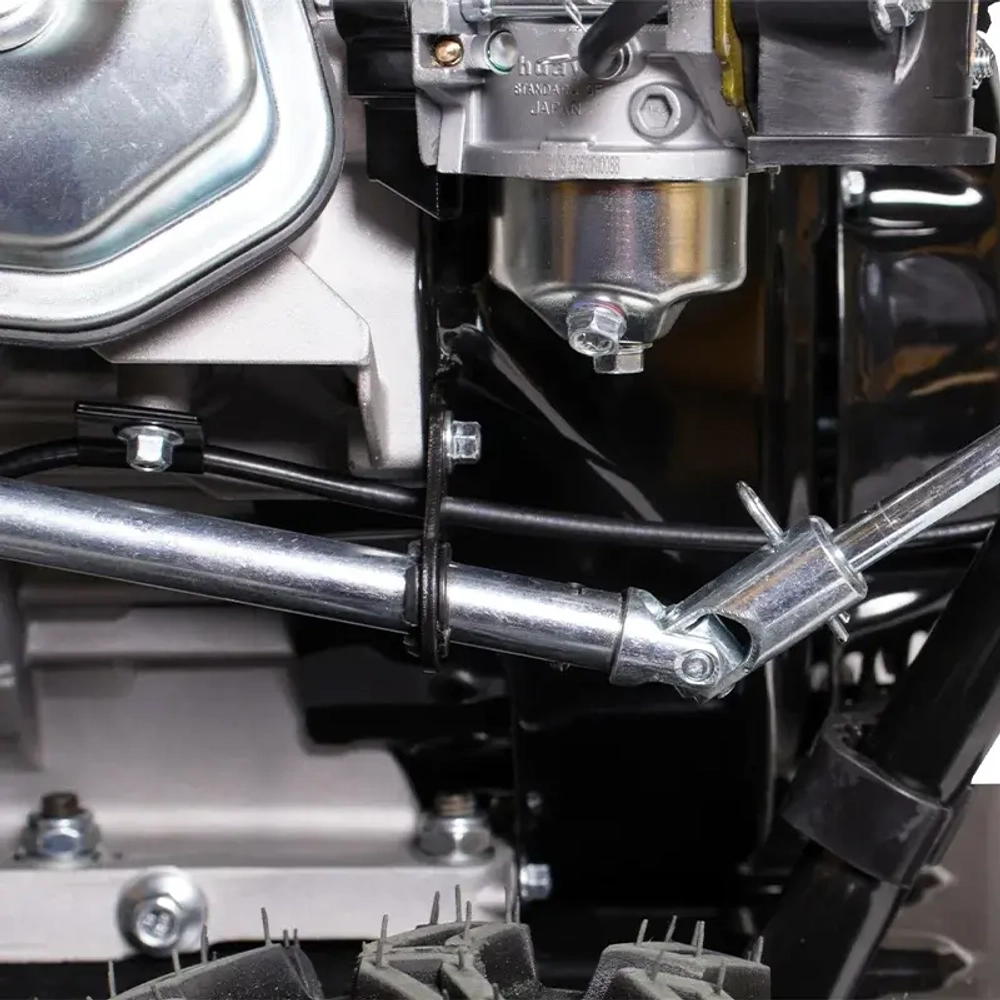 CHAMPION ST1376E снегоуборщик бензиновый 13 л.с. ковш 76 см, выброс 15 м, 6 вперед/2 назад