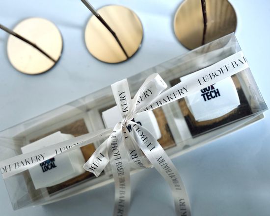 Пирожные с фотопечатью на День знаний для ученика