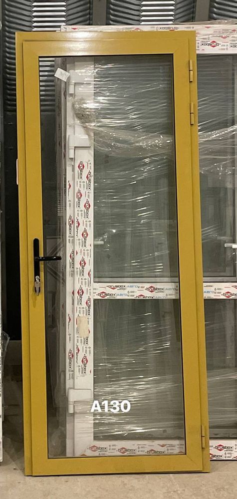 Алюминиевая Дверь Новая 202(в) х 84(ш) Входная