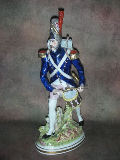 Статуэтка. Фарфор. Солдат Барабанщик. Volkstedt. Германия