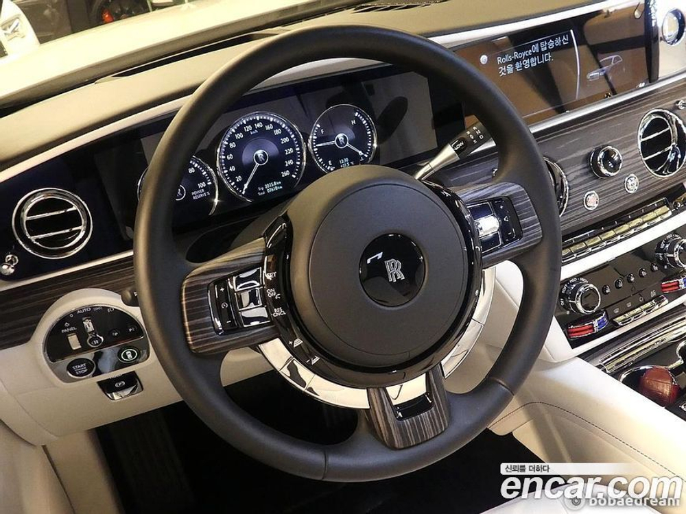 Rolls-Royce Ghost 2 Generation 6.7 V12 (01.2021)