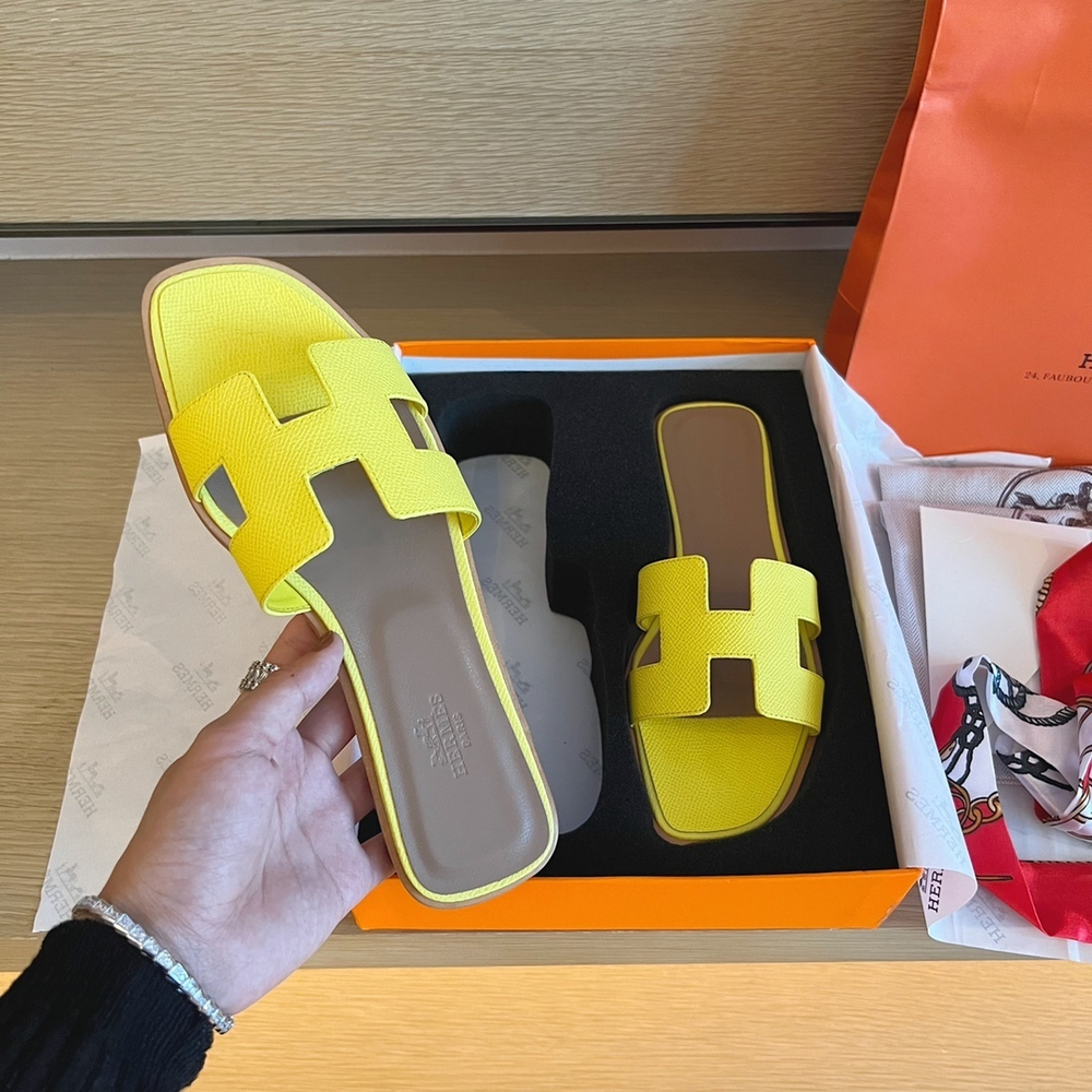 Hermes Oran Sandal