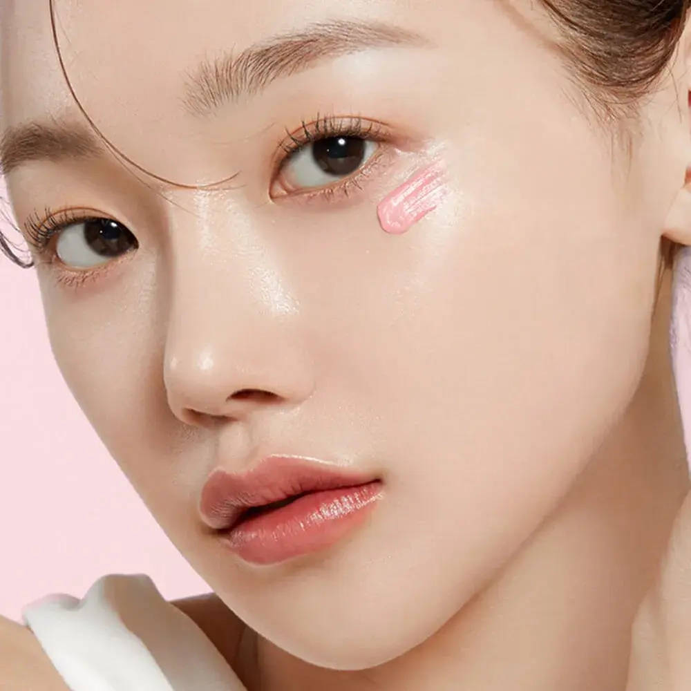 MEDICUBE Крем с пептидами для кожи вокруг глаз PDRN Pink Peptide Eye Cream (30 мл)