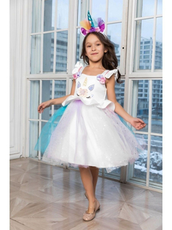 Пышное нарядное платье Единорога