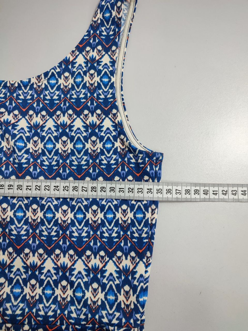 Платье H&M с принтом 40 размер