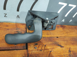 Ручка двери внутренняя Hummer H2, Tahoe 2 Б/У Оригинал 15186042