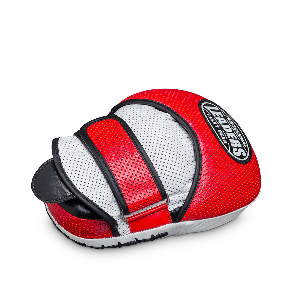 Лапы тренерские Leaders Classic Curved BK/RD/WH