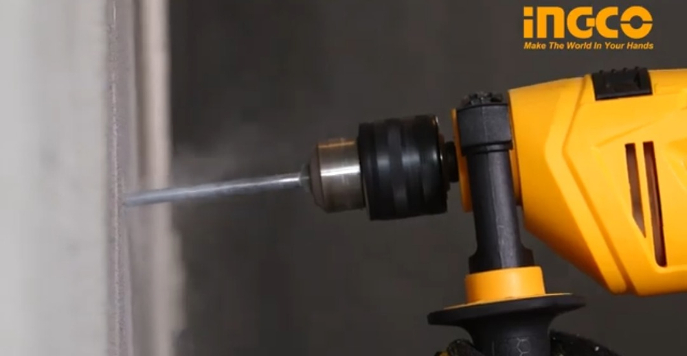 Дрель электрическая ударная INGCO ID8508 INDUSTRIAL 850 Вт 1,5-13 мм