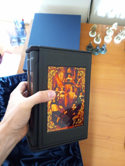 Книги подарочные в обложке из натуральной кожи "Мысли, афоризмы и шутки знаменитых мужчин. Мысли, афоризмы и шутки знаменитых женщин" (2 тома)