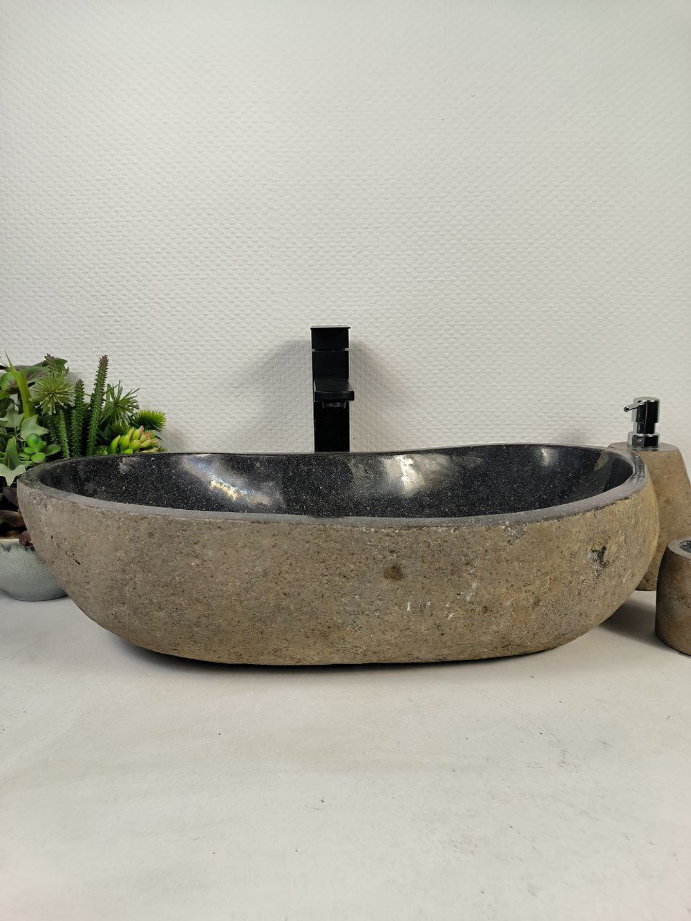 Раковина из речного камня RS-65625 60*31*16 0857