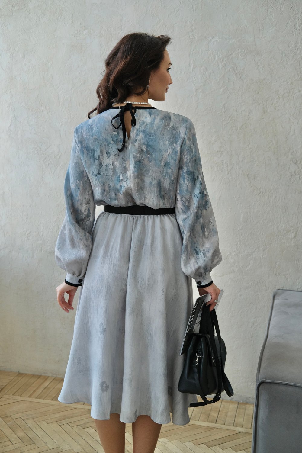 Платье с бархатной тесьмой из вискозы с подкладкой