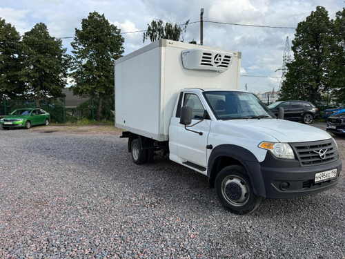 UAZ Profi 236031-911-04 (Рефрижератор, Бензин/Газ, 2,7 л, 150 л.с.)