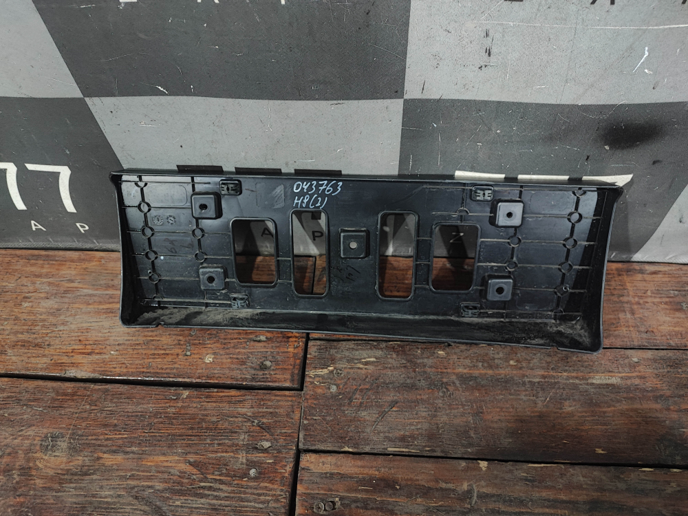 Площадка гос. номера Haval H9 2 24-нв Б/У Оригинал 2808100XKV4AA