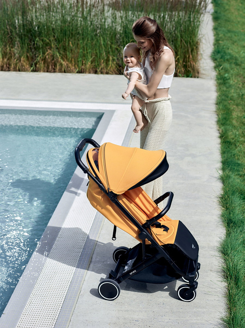 Детская прогулочная коляска Anex AIR-X Ax-04/L yellow