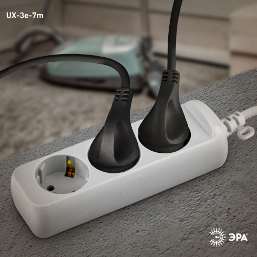 Удлинитель электрический ЭРА UX-3e-7m с заземлением 3 розетки 7м ПВС 3x0,75мм2 10А