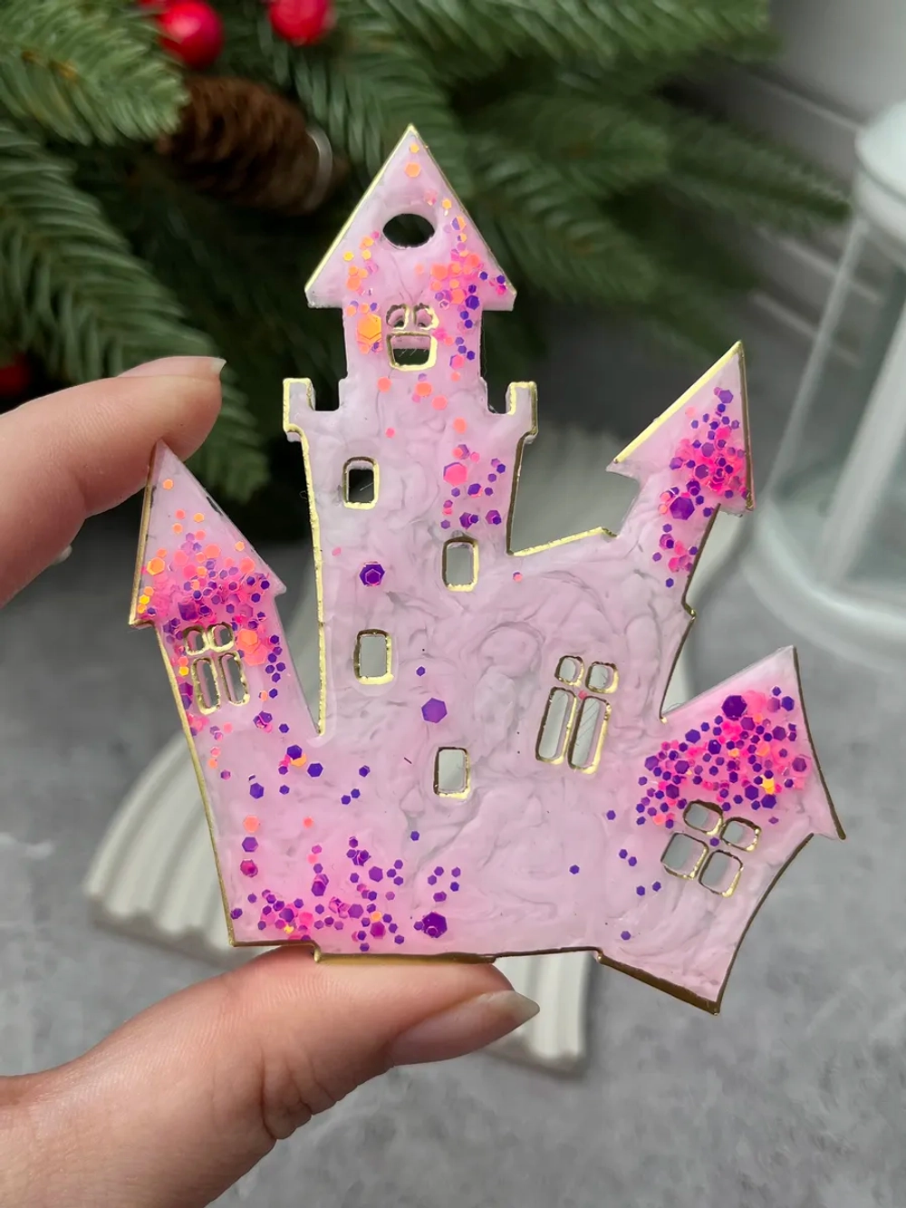 Новогодняя елочная игрушка Замок