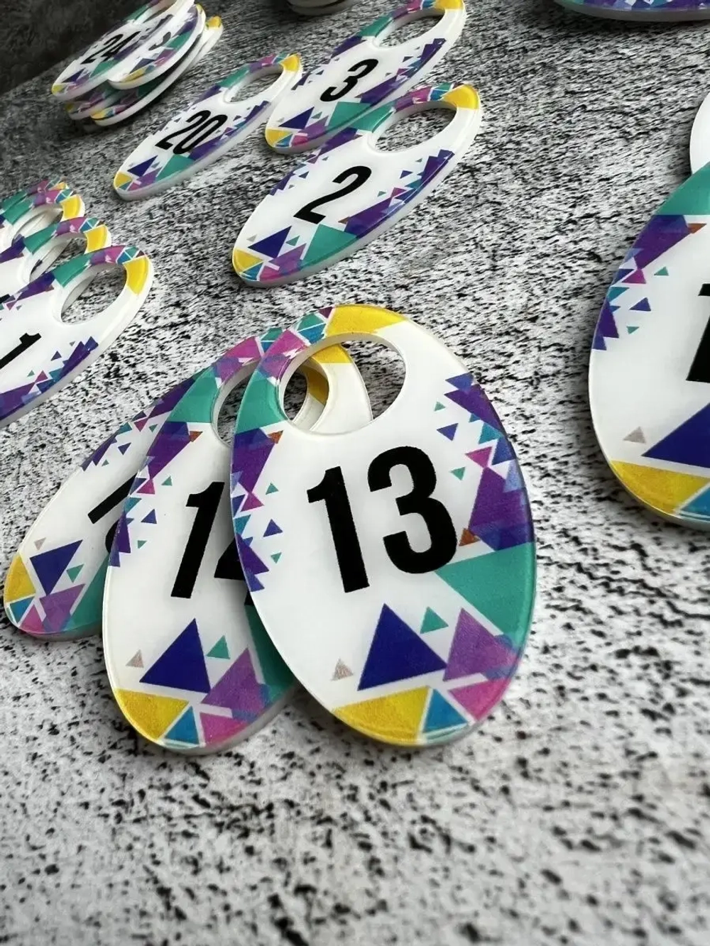 Лазер-фото.ру/ Номерки для гардероба 4х7см (под заказ)