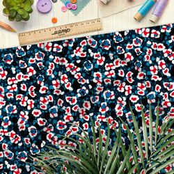 Ткань атлас красно-белые цветы в тёмной реке