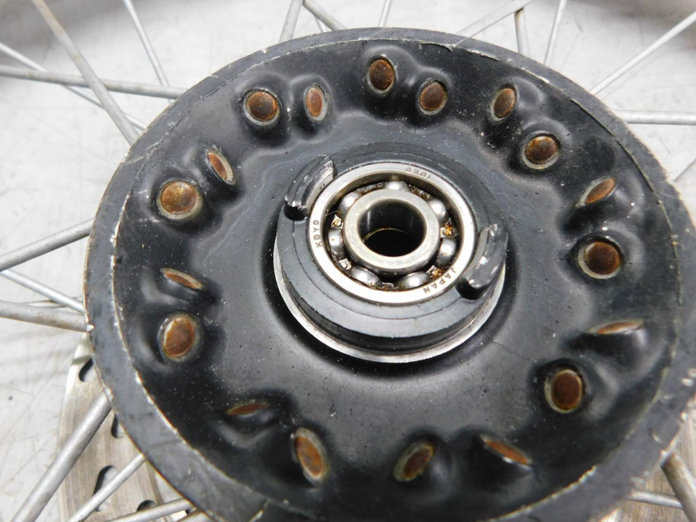 колесо переднее Suzuki Djebel 200 SH42A